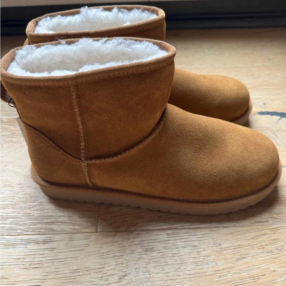 🔥NEW 🔥Koolaburra by UGG Koola Mini Boots Chestnut sz10 Price Firm!